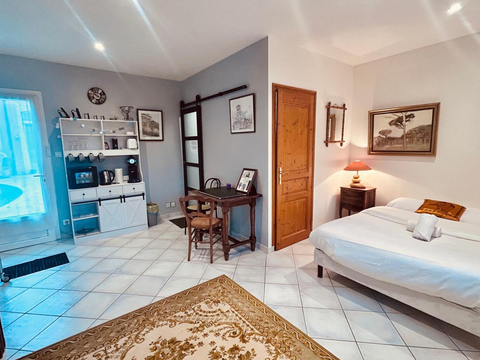 Le Clos De Tanvol - Parking Prive Gratuit- Terrasse Privee - Climatisation Viriat Екстер'єр фото